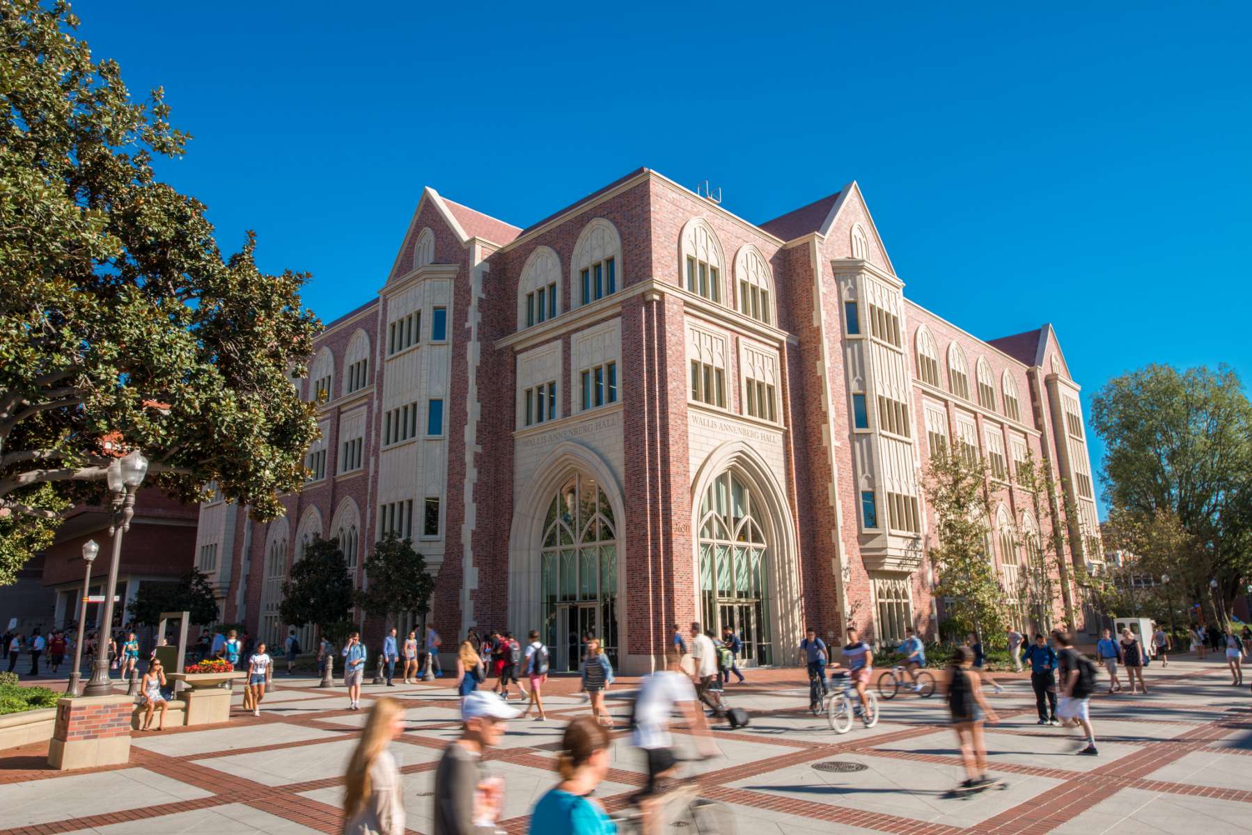 university of southern california application deadline 2022